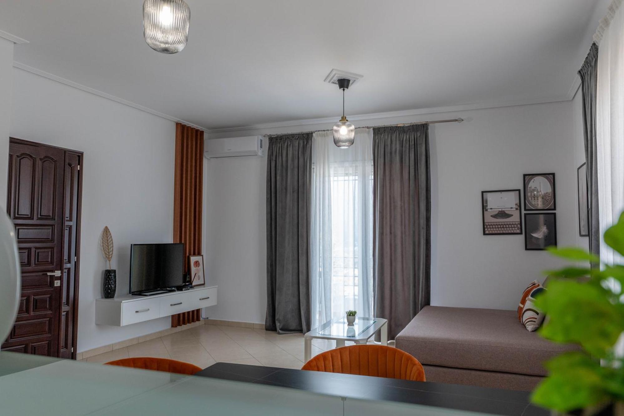 Philoxenia Apartments Saranda Exterior photo
